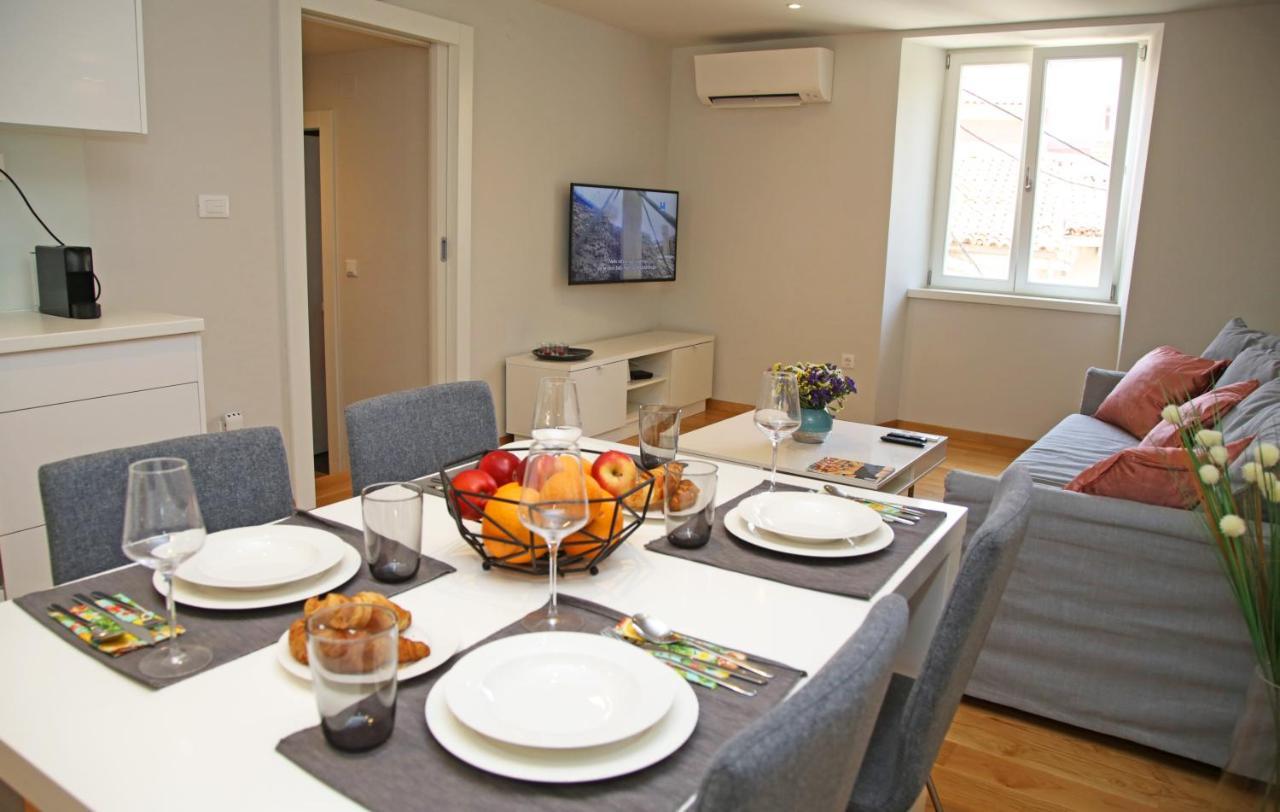 Apartment Volat Σίμπενικ Εξωτερικό φωτογραφία
