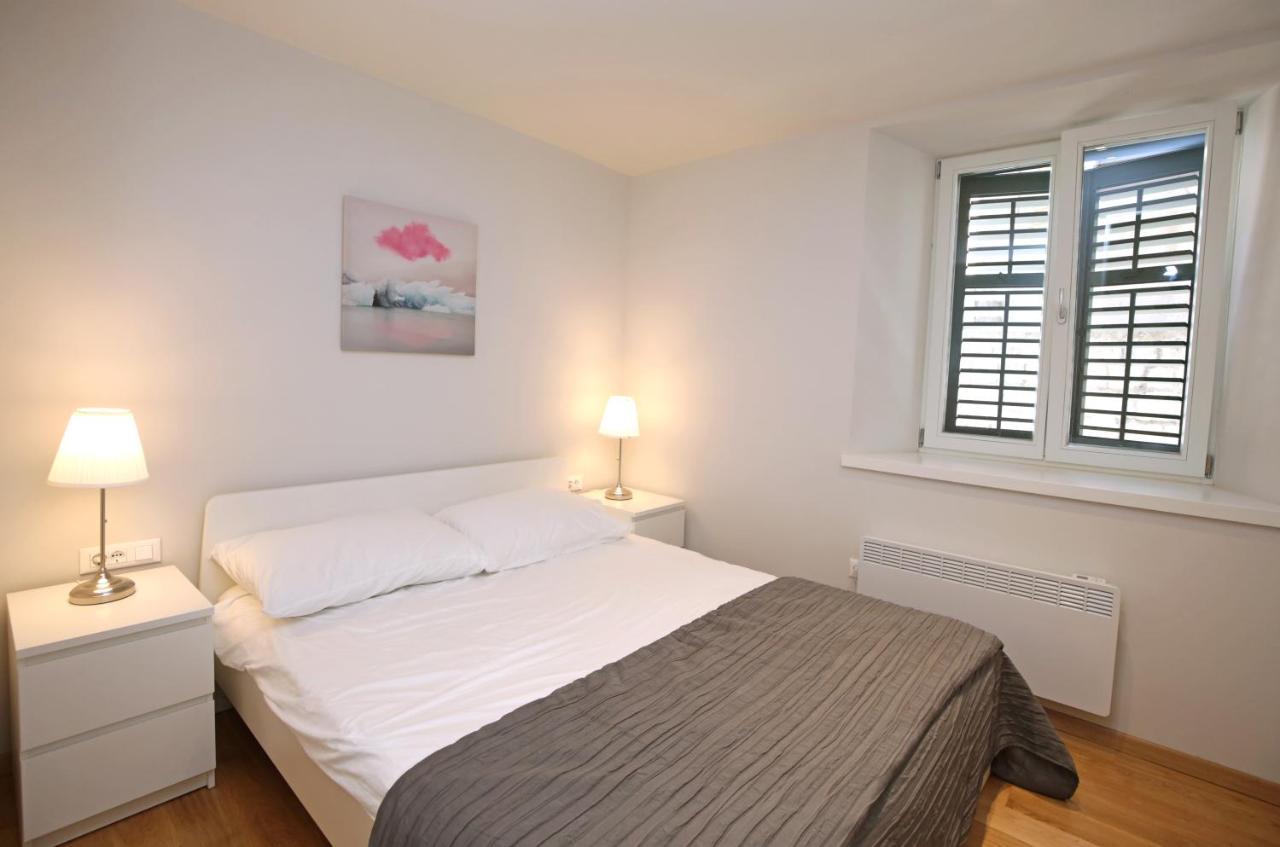 Apartment Volat Σίμπενικ Εξωτερικό φωτογραφία